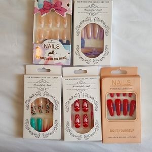 Bundle of 5 Press on Nails